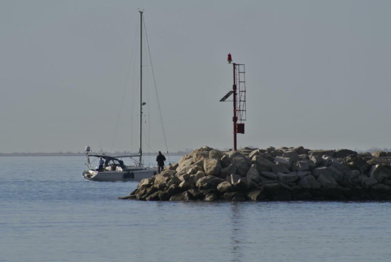 70 Sq M Apartment At Saint Martin'S Harbour Mali Lošinj Eksteriør bilde