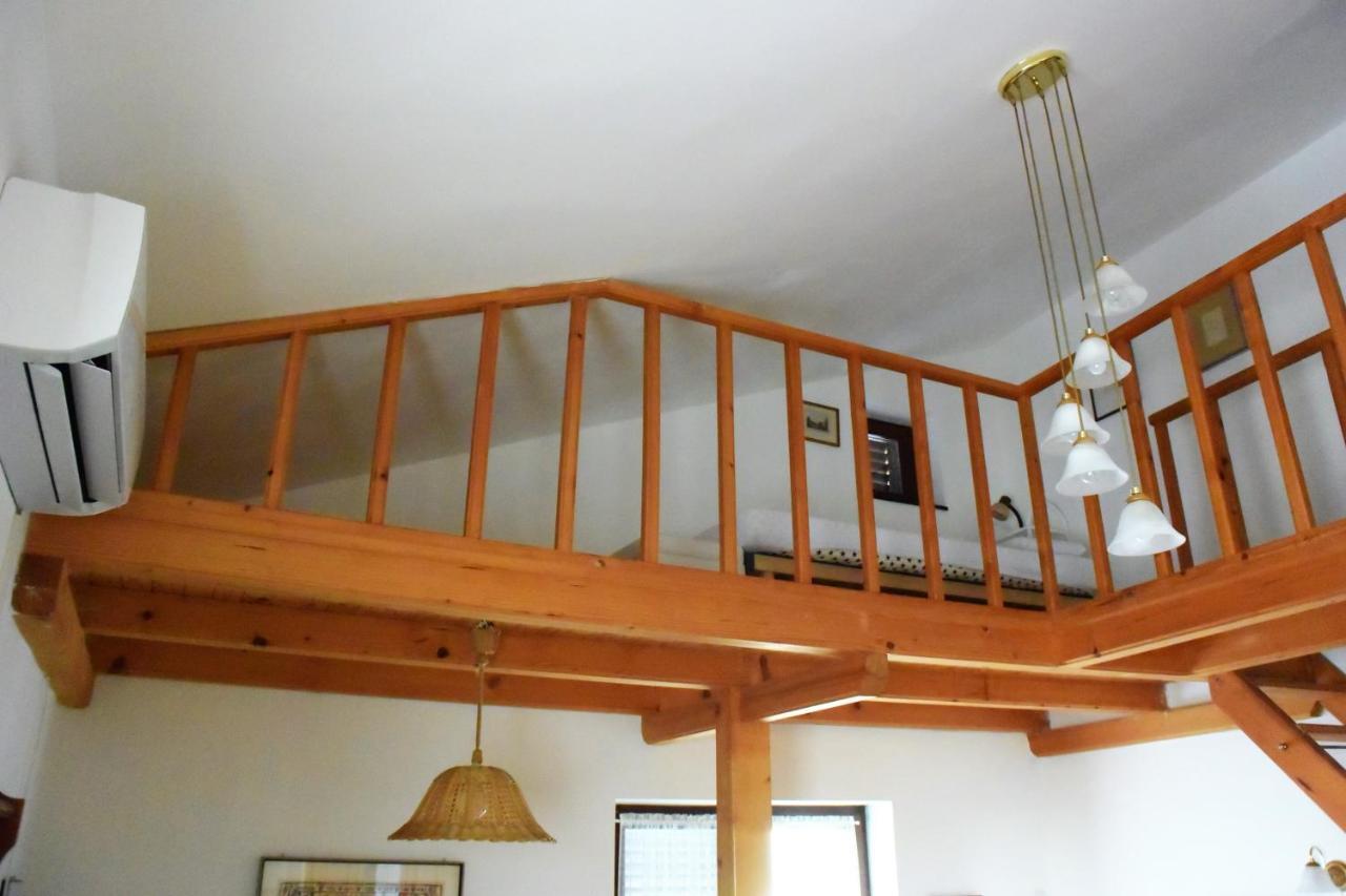 70 Sq M Apartment At Saint Martin'S Harbour Mali Lošinj Rom bilde