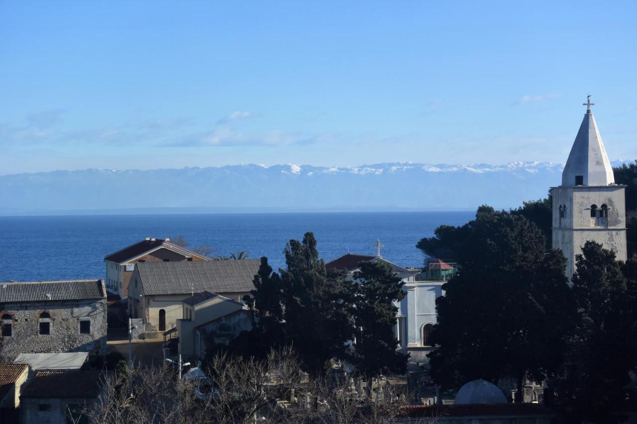 70 Sq M Apartment At Saint Martin'S Harbour Mali Lošinj Rom bilde